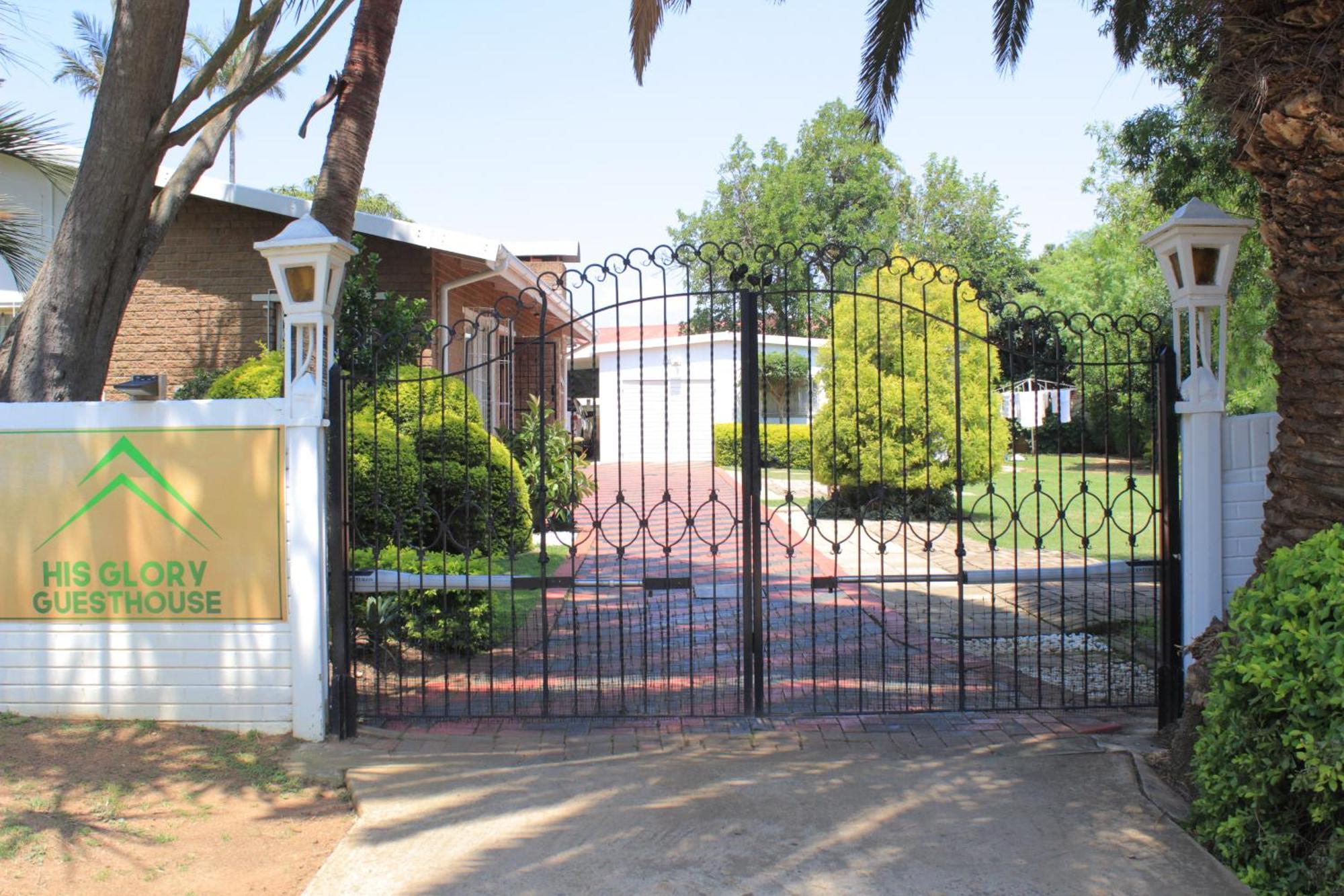 His Glory Guest House Vryheid Exterior foto