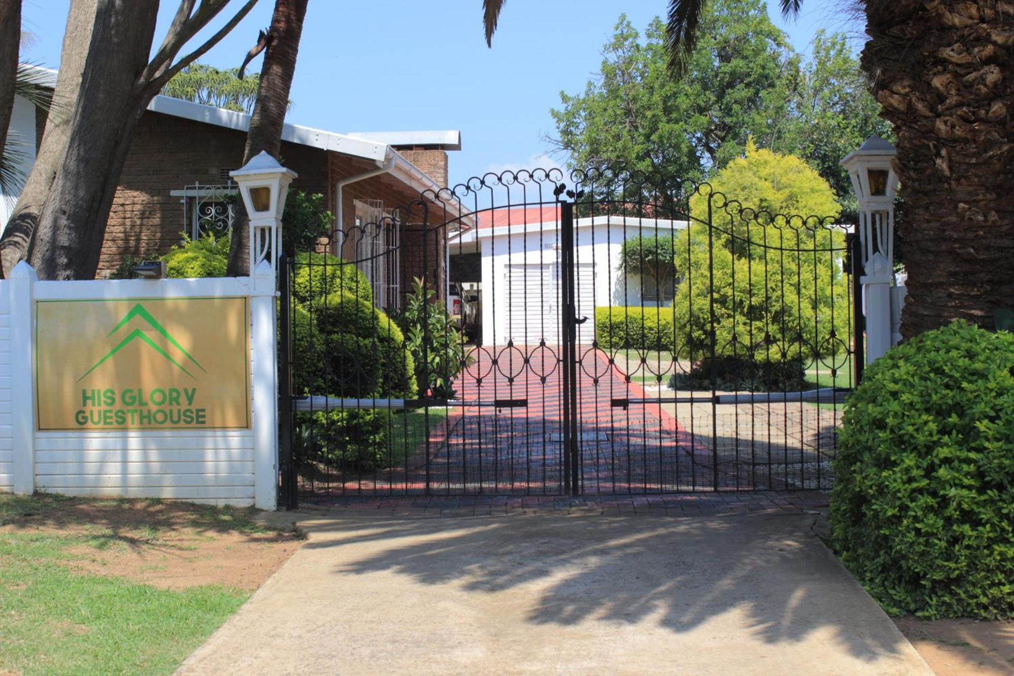 His Glory Guest House Vryheid Exterior foto