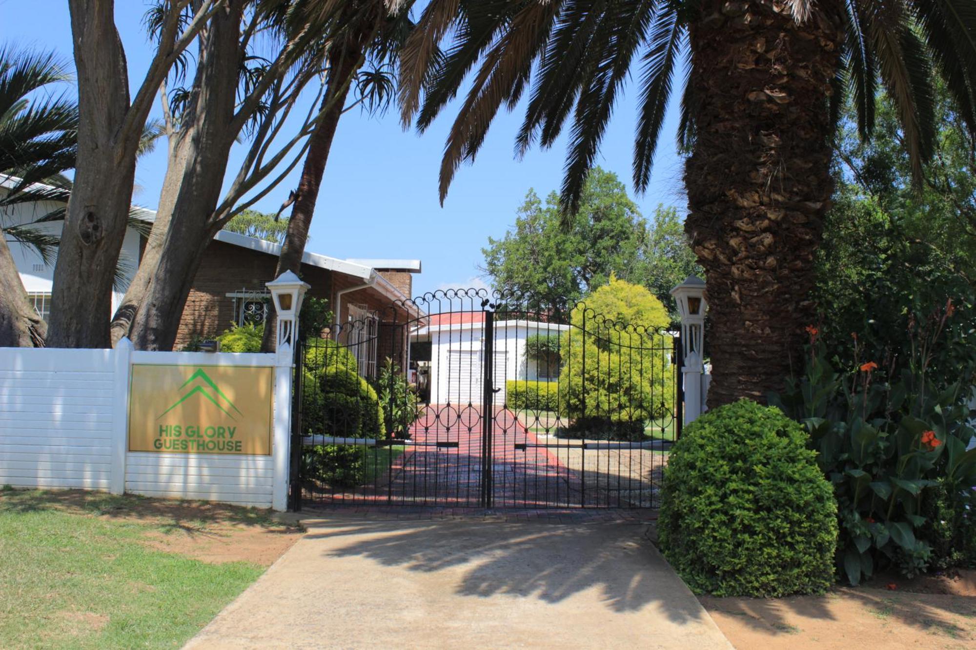 His Glory Guest House Vryheid Exterior foto